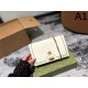 トレンドのコーディネート 2024SS ショルダーバッグ GUCCI グッチ トレンドのコーディネート 2024SS ショルダーバッグ GUCCI グッチ