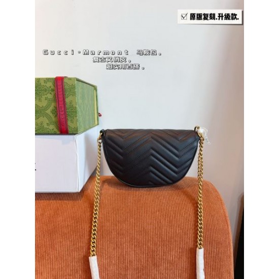 今年コレクション新作登場! 2024SS ショルダーバッグ GUCCI グッチ 今年コレクション新作登場! 2024SS ショルダーバッグ GUCCI グッチ
