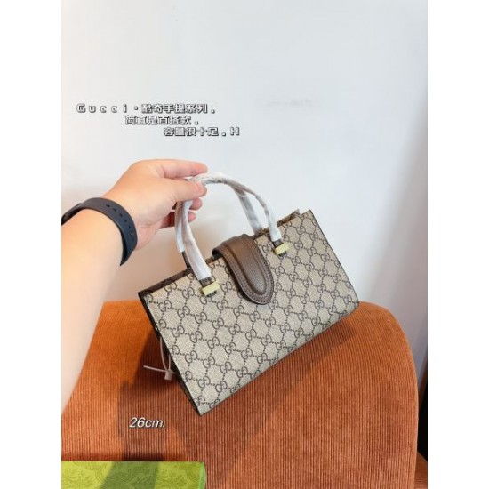 抜け感のあるスタイルが完成 2024SS トートバッグ GUCCI グッチ 抜け感のあるスタイルが完成 2024SS トートバッグ GUCCI グッチ