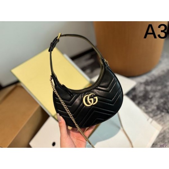 春夏欠かせない定番アイテム 2024SS トートバッグ GUCCI グッチ 春夏欠かせない定番アイテム 2024SS トートバッグ GUCCI グッチ