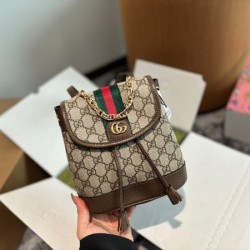 毎シーズン存在感のある 2024SS バックパック GUCCI グッチ