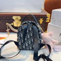 今年の夏はこれで決まり 2024SS バックパック GUCCI グッチ