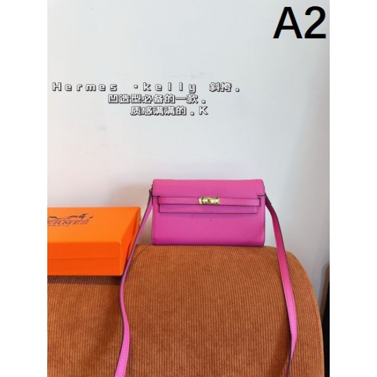 人気が続行限定アイテム 2024SS ショルダーバッグ HERMES エルメス 人気が続行限定アイテム 2024SS ショルダーバッグ HERMES エルメス