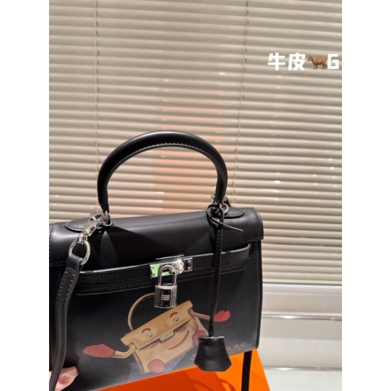 すっきりしたシルエット 2024SS トートバッグ HERMES エルメス すっきりしたシルエット 2024SS トートバッグ HERMES エルメス