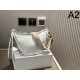 素敵な夏の定番アイテム 2024SS ショルダーバッグ LOEWE ロエベ 素敵な夏の定番アイテム 2024SS ショルダーバッグ LOEWE ロエベ