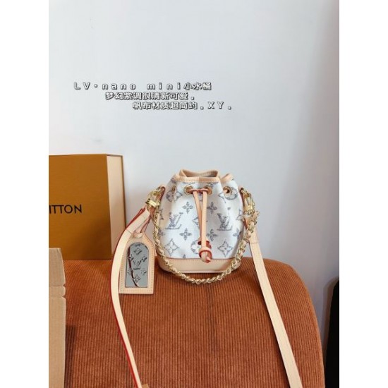 最安価格新品 2024SS トートバッグ LOUIS VUITTON ルイヴィトン 最安価格新品 2024SS トートバッグ LOUIS VUITTON ルイヴィトン