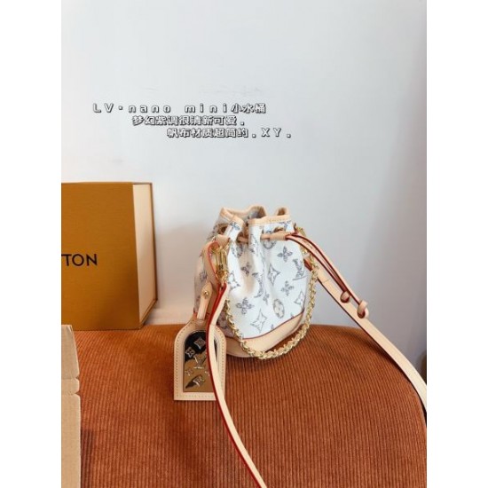最安価格新品 2024SS トートバッグ LOUIS VUITTON ルイヴィトン 最安価格新品 2024SS トートバッグ LOUIS VUITTON ルイヴィトン