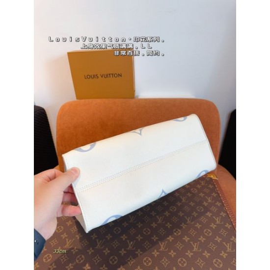 肌触りがよい 2024SS トートバッグ LOUIS VUITTON ルイヴィトン 肌触りがよい 2024SS トートバッグ LOUIS VUITTON ルイヴィトン