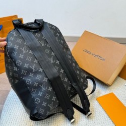 春夏のトレンド 2024SS バックパック LOUIS VUITTON ルイヴィトン