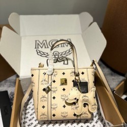 最旬のスタイル 2024SS トートバッグ MCM エムシーエム