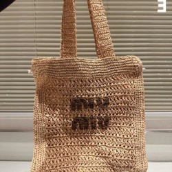 新価格で登場！ 2024SS トートバッグ MIU MIU ミュウミュウ