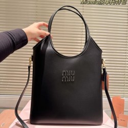 春夏期間大活躍 2024SS トートバッグ MIU MIU ミュウミュウ