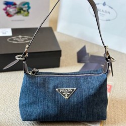今年も大活躍間違いなし 2024SS トートバッグ PRADA プラダ