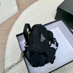 春夏新作完売雑誌掲載 2024SS バックパック PRADA プラダ