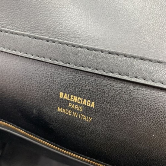 期間限定激安 2024SS トートバッグ BALENCIAGA バレンシアガ 期間限定激安 2024SS トートバッグ BALENCIAGA バレンシアガ