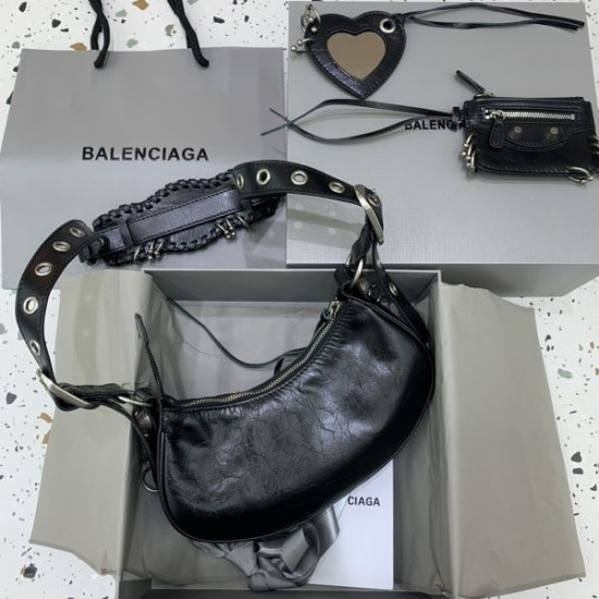 履き心地抜群 2024SS トートバッグ BALENCIAGA バレンシアガ 履き心地抜群 2024SS トートバッグ BALENCIAGA バレンシアガ