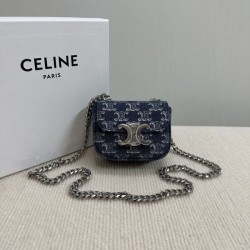 足下注目してくれる 2024SS ショルダーバッグ CELINE セリーヌ