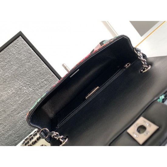 カジュアル反転魅力 2024SS ショルダーバッグ CHANEL シャネル カジュアル反転魅力 2024SS ショルダーバッグ CHANEL シャネル