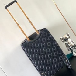 シンプルなデザイン 2024SS トラベルバッグ CHANEL シャネル