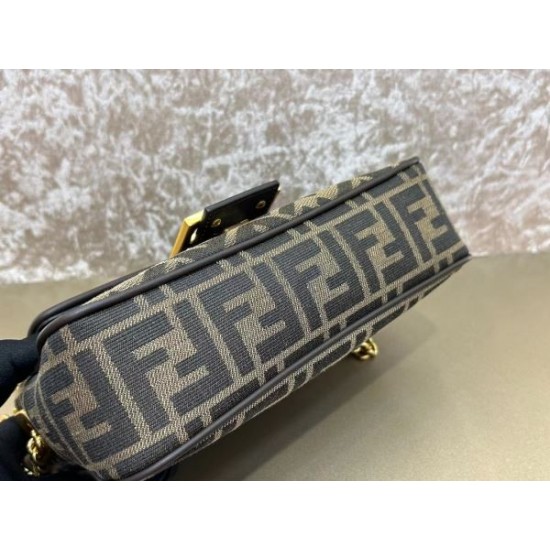 春夏で限定セール! 2024SS ショルダーバッグ FENDI フェンデイ 春夏で限定セール! 2024SS ショルダーバッグ FENDI フェンデイ