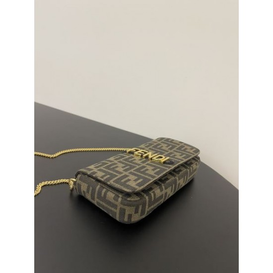 ギフト最適期間限定 2024SS ショルダーバッグ FENDI フェンデイ ギフト最適期間限定 2024SS ショルダーバッグ FENDI フェンデイ
