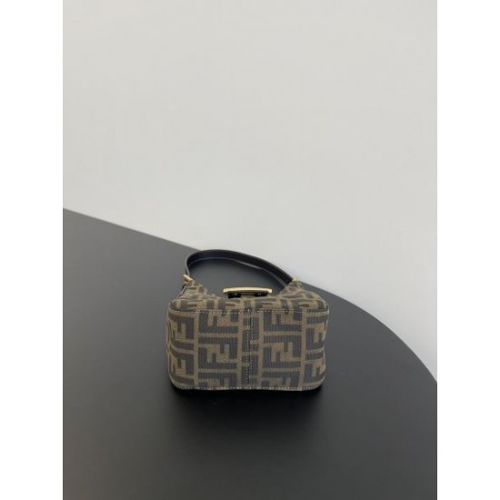 幅広い層におすすめ 2024SS トートバッグ FENDI フェンデイ 幅広い層におすすめ 2024SS トートバッグ FENDI フェンデイ