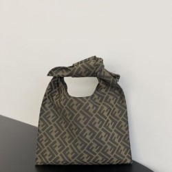 新作限定人気沸騰中 2024SS トートバッグ FENDI フェンデイ