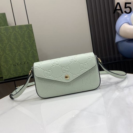 今夏在庫一掃セール 2024SS ショルダーバッグ GUCCI グッチ 今夏在庫一掃セール 2024SS ショルダーバッグ GUCCI グッチ