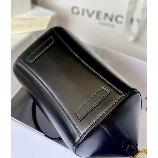 おしゃれ感度UP! 2024SS トートバッグ GIVENCHY ジバンシィ おしゃれ感度UP! 2024SS トートバッグ GIVENCHY ジバンシィ
