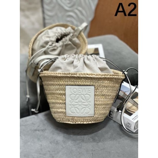 限定発売の夏季新作 2024SS ショルダーバッグ LOEWE ロエベ