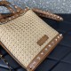 爆発的人気 2024SS トートバッグ VALENTINO ヴァレンティノ 爆発的人気 2024SS トートバッグ VALENTINO ヴァレンティノ