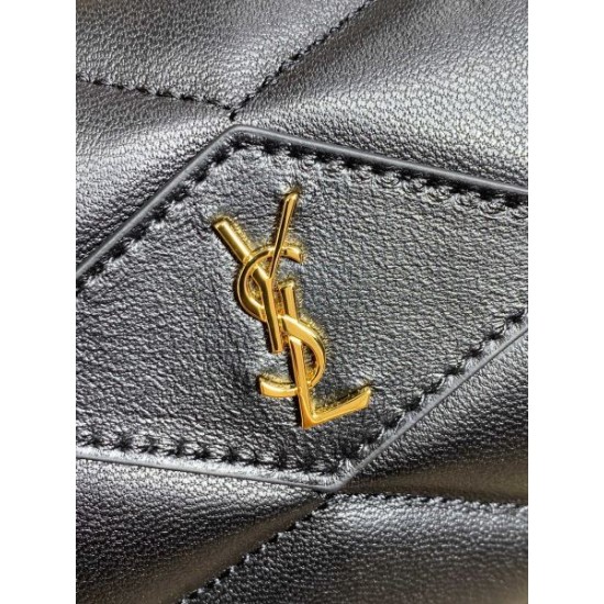入手困難 2024SS クラッチバッグ YSL イヴ サンローラン 入手困難 2024SS クラッチバッグ YSL イヴ サンローラン