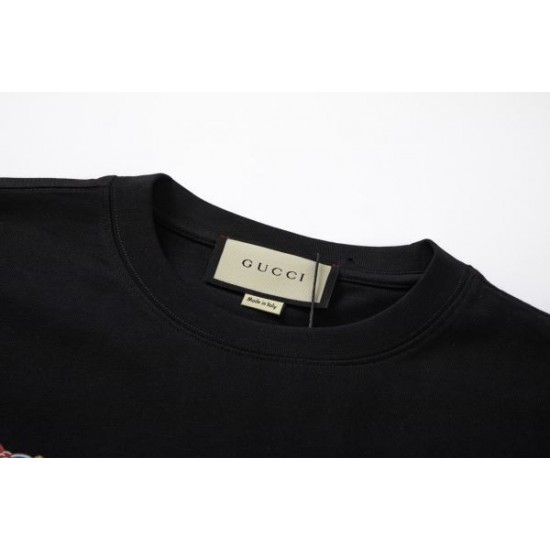 2024SS ファション豊富に表現 GUCCI グッチ メンズ用 半袖Tシャツ 2024SS ファション豊富に表現 GUCCI グッチ メンズ用 半袖Tシャツ