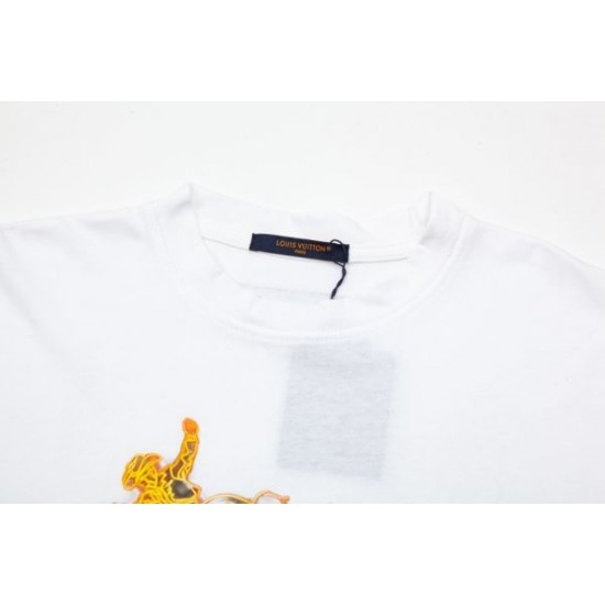 2024SS お手頃!オシャレ LOUIS VUITTON ルイヴィトン メンズ用 半袖Tシャツ