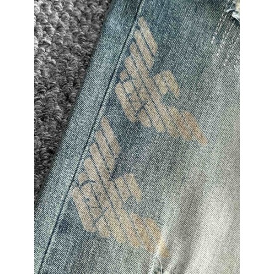 2024SS お気に入りのスタイル ARMANI アルマーニ メンズジーンズ 2024SS お気に入りのスタイル ARMANI アルマーニ メンズジーンズ