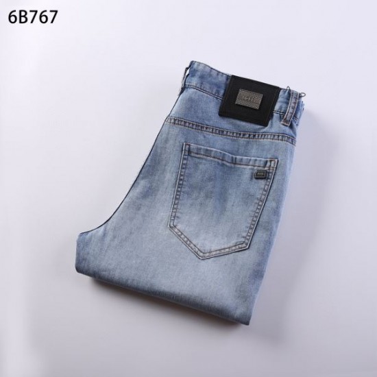 2024SS 定番人気商品 HUGO BOSS ヒューゴボス メンズジーンズ 2024SS 定番人気商品 HUGO BOSS ヒューゴボス メンズジーンズ