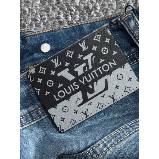 2024SS 最新デザイン LOUIS VUITTON ルイヴィトン メンズジーンズ 2024SS 最新デザイン LOUIS VUITTON ルイヴィトン メンズジーンズ