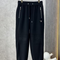 2024SS 春夏新作完売間近 PRADA プラダ メンズカジュアルパンツ