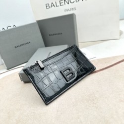 BALENCIAGA バレンシアガ 2024SS きれいめな印象 カードケース
