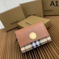 BURBERRY バーバリー 2024SS 呼び声が高い新名品 二つ折り財布