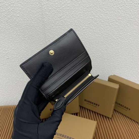 BURBERRY バーバリー 2024SS 呼び声が高い新名品 二つ折り財布 BURBERRY バーバリー 2024SS 呼び声が高い新名品 二つ折り財布