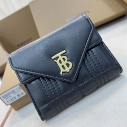 BURBERRY バーバリー 2024SS 大人っぽい雰囲気 三つ折り財布