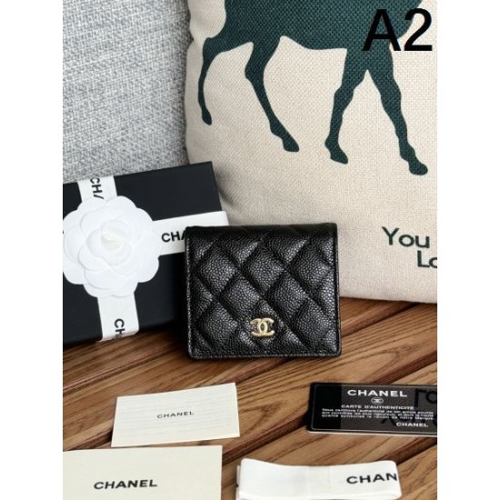 CHANEL シャネル 2024SS 雑誌も街も人気アイテム 二つ折り財布 CHANEL シャネル 2024SS 雑誌も街も人気アイテム 二つ折り財布