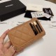 CHANEL シャネル 2024SS 都会的な印象のスタイル カードケース CHANEL シャネル 2024SS 都会的な印象のスタイル カードケース