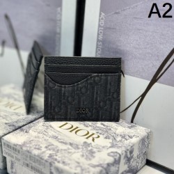 DIOR ディオール 2024SS 一番注目されている商品 カードケース