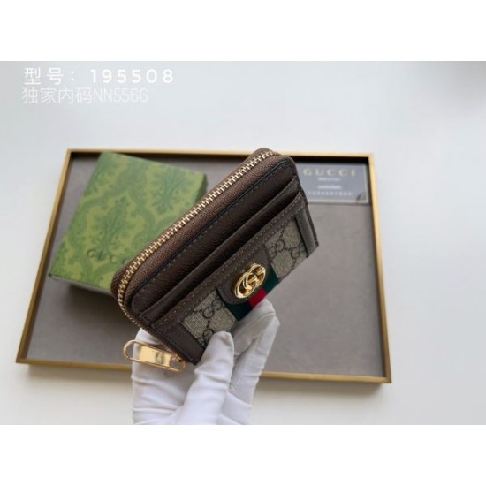 GUCCI グッチ 2024SS ファッション感度の高い カードケース GUCCI グッチ 2024SS ファッション感度の高い カードケース