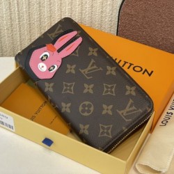 LOUIS VUITTON ルイヴィトン 2024SS 春夏期間大活躍 長財布