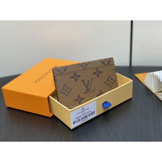 LOUIS VUITTON ルイヴィトン 2024SS 最新で完売確実 カードケース LOUIS VUITTON ルイヴィトン 2024SS 最新で完売確実 カードケース