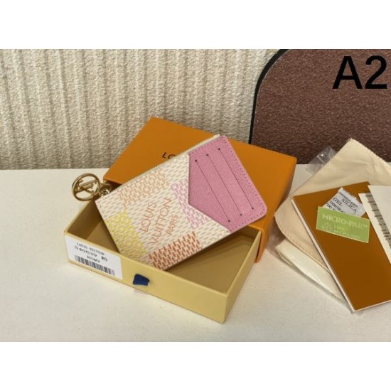 LOUIS VUITTON ルイヴィトン 2024SS 人気モデル愛用 カードケース LOUIS VUITTON ルイヴィトン 2024SS 人気モデル愛用 カードケース