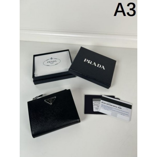 PRADA プラダ 2024SS 夏季日本未入荷カラー 二つ折り財布 PRADA プラダ 2024SS 夏季日本未入荷カラー 二つ折り財布